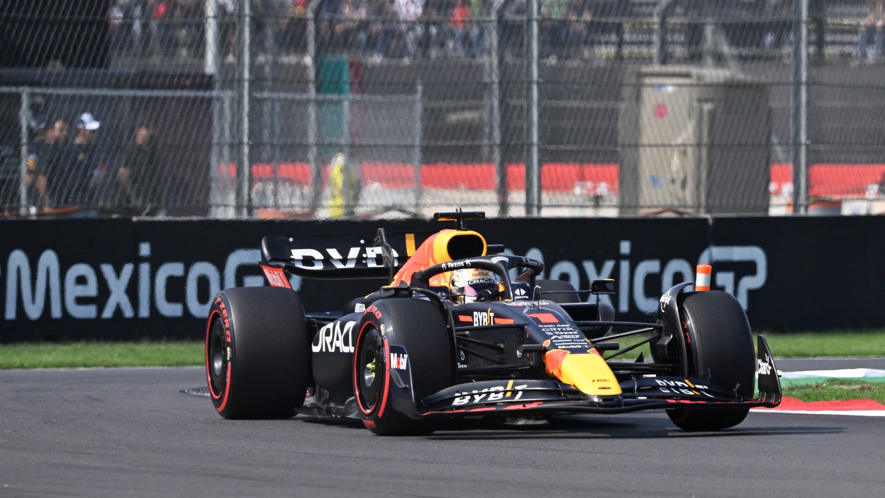 Verstappen entra en la historia de la Fórmula 1. (AFP)