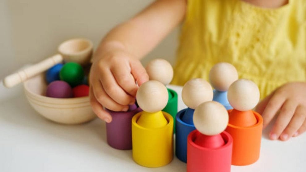 Juegos Montessori para niños de 1 año : ¿cómo hacerlos en casa?