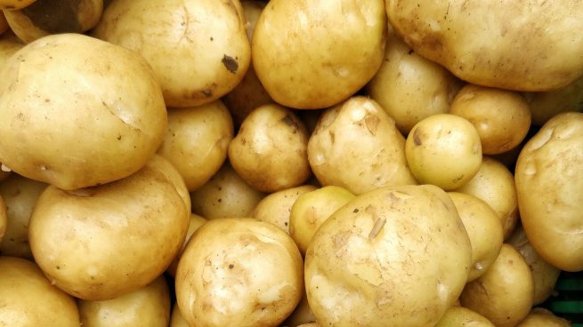Karlos Arguiñano explica el truco para cocer las patatas en tiempo récord
