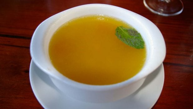 Caldo casero