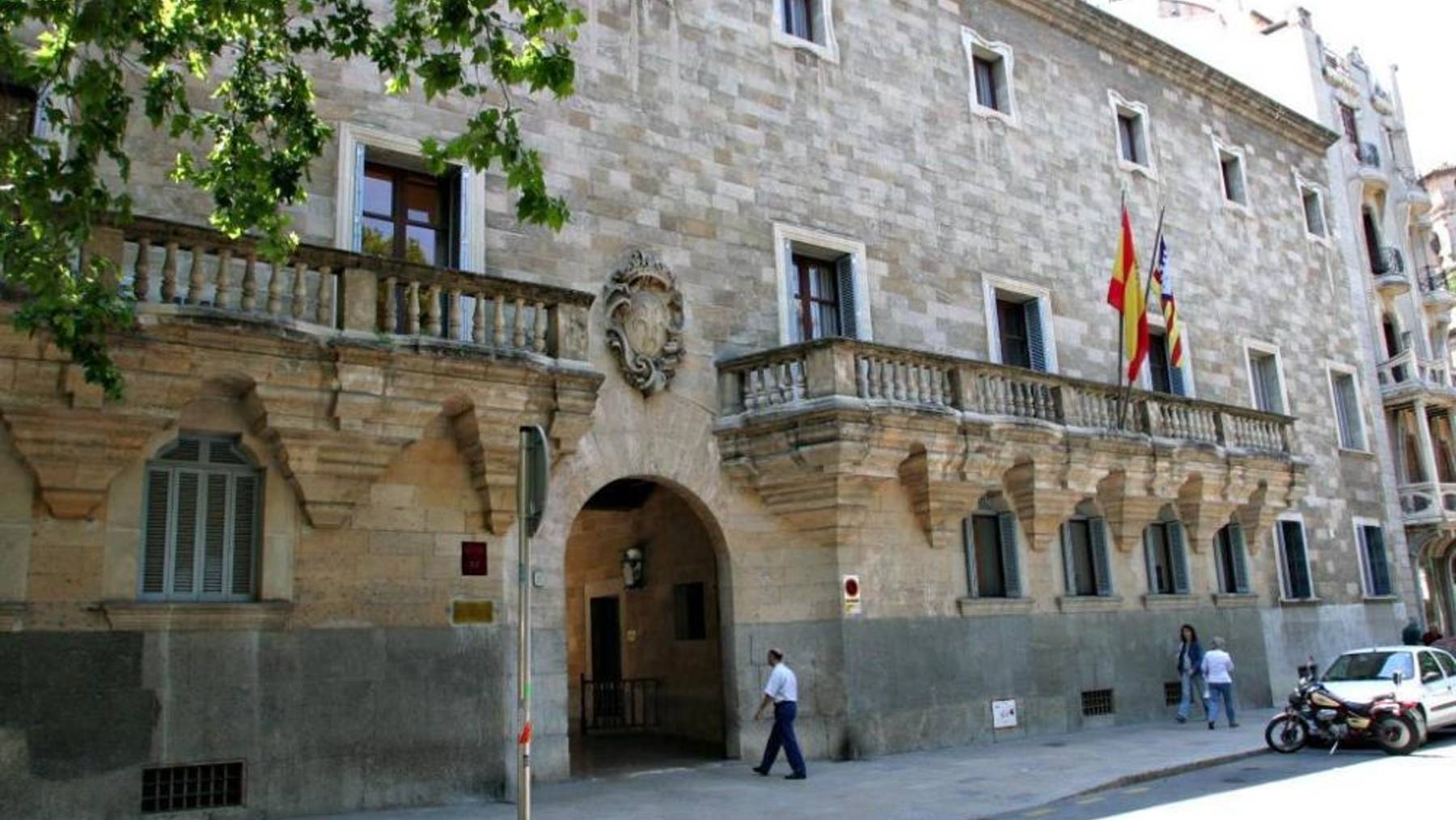Fachada de la Audiencia de Baleares.