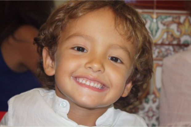 Bruno Carballo, hijo del trabajador de Telecinco Rafa Carballo, falleció por culpa de una enfermedad rara