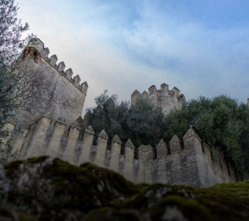 El castillo más impresionante de España para hacer un viaje en el tiempo