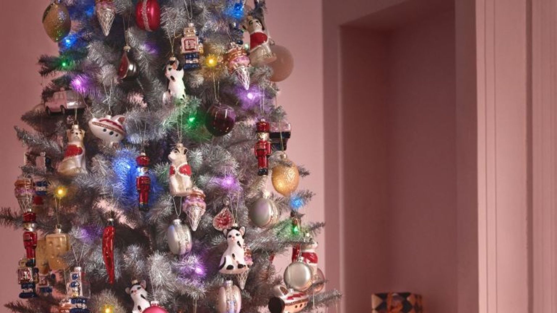 máscara Aburrir Dormitorio H&M tiene todo lo que necesitas para tu árbol de Navidad: adornos  increíbles al mejor precio