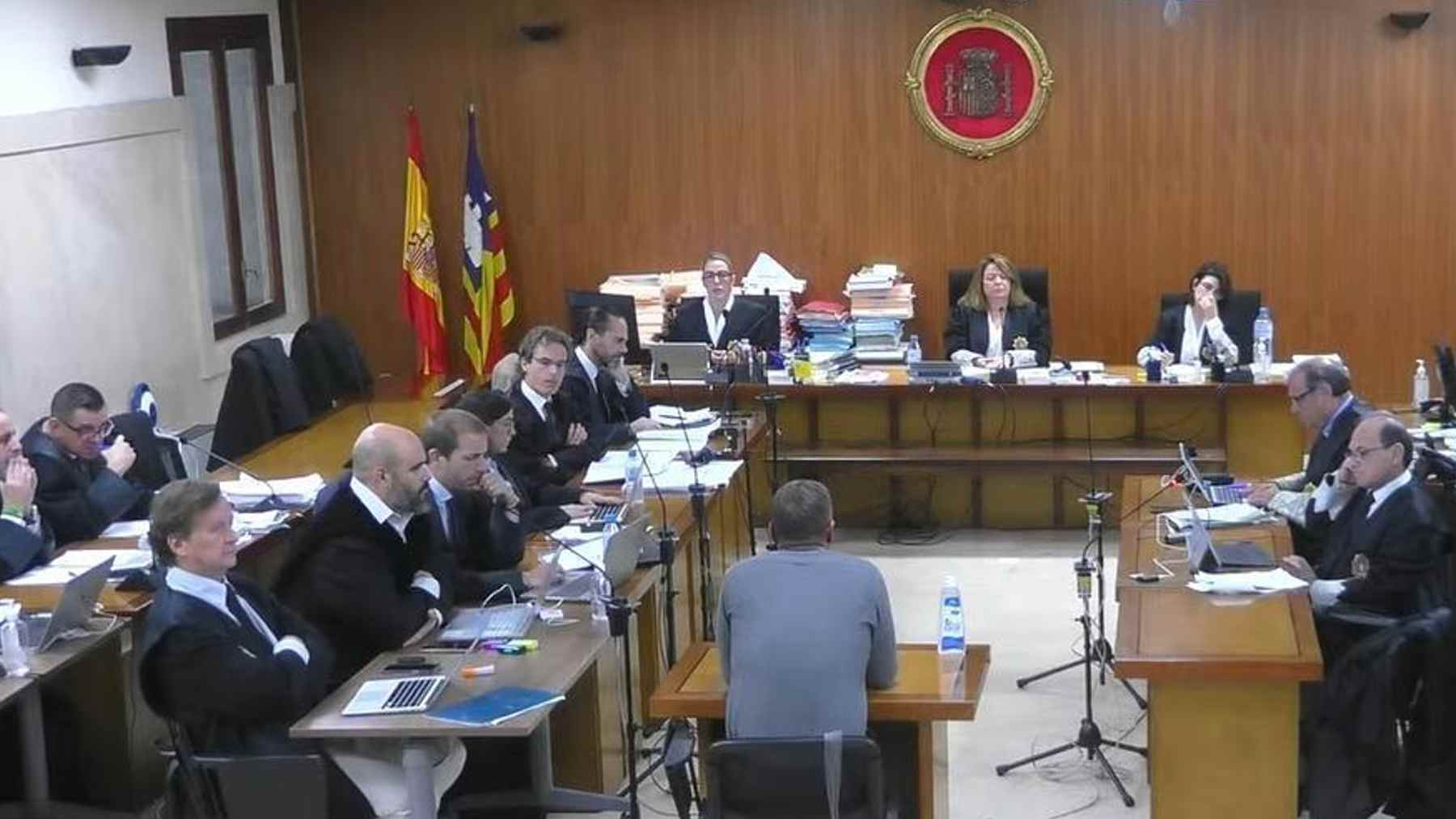 Imagen de la sala y del tribunal del juicio del ‘caso Cursach’.