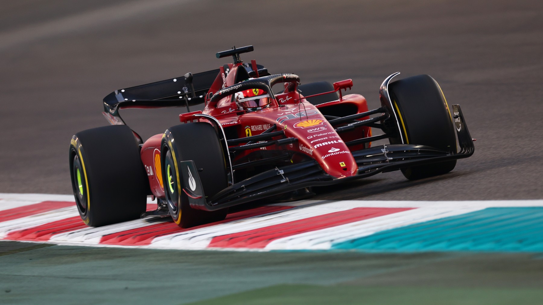Charles Leclerc, durante el GP de Abu Dhabi de F1. (Getty)