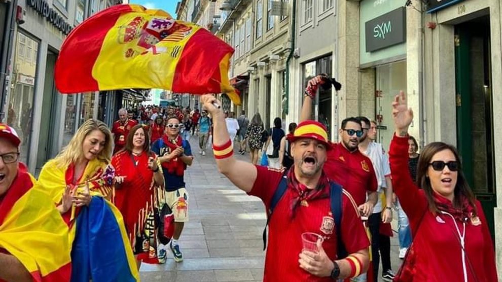 Gorra for Sale con la obra «Bandera de pescado de los Estados