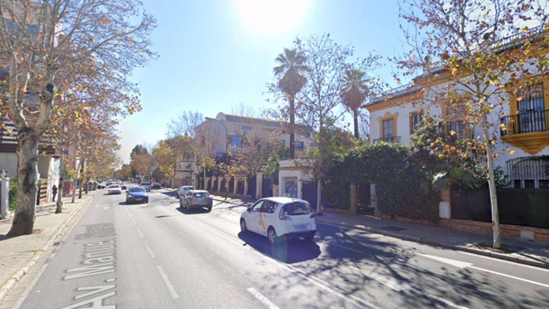 Avenida Manuel Siurot de Sevilla, donde fue olvidado el bebé (GOOGLE MAPS).