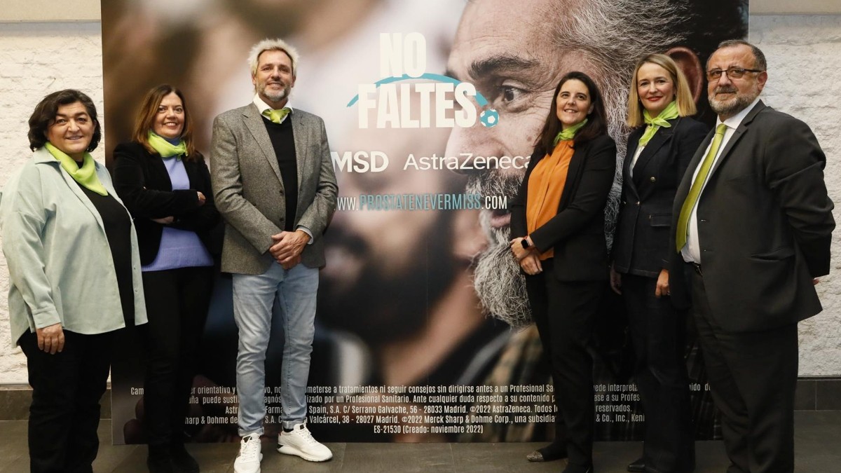 Carmen González Enguita, Aránzazu González del Alba Baamonde, Santiago Cañizares, Marta Moreno, María Teresa González y Marcos Martínez.