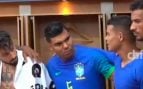 La cara de Casemiro cuando Thiago Silva le golpea tres veces en la arenga: lleva millones de visitas