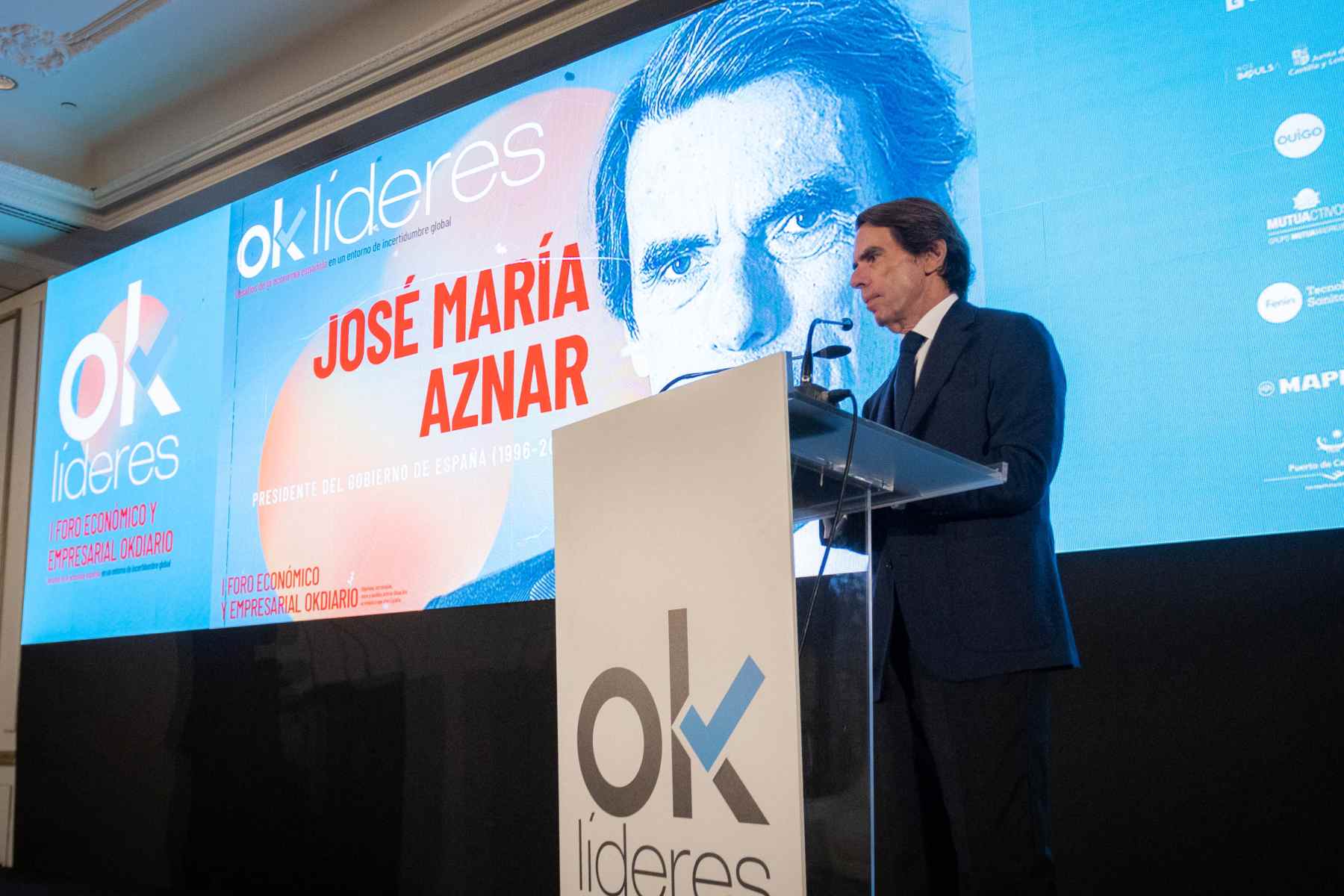 José María Aznar en OKLÍDERES. (Rubén del Valle)