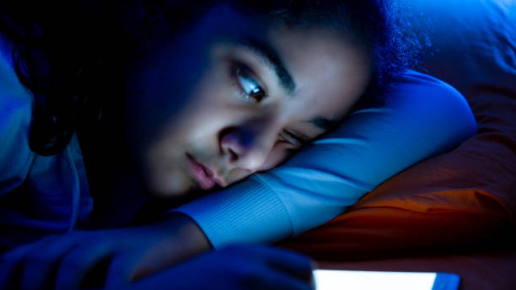 Descubre cómo afecta el smartphone para el sueño de los niños