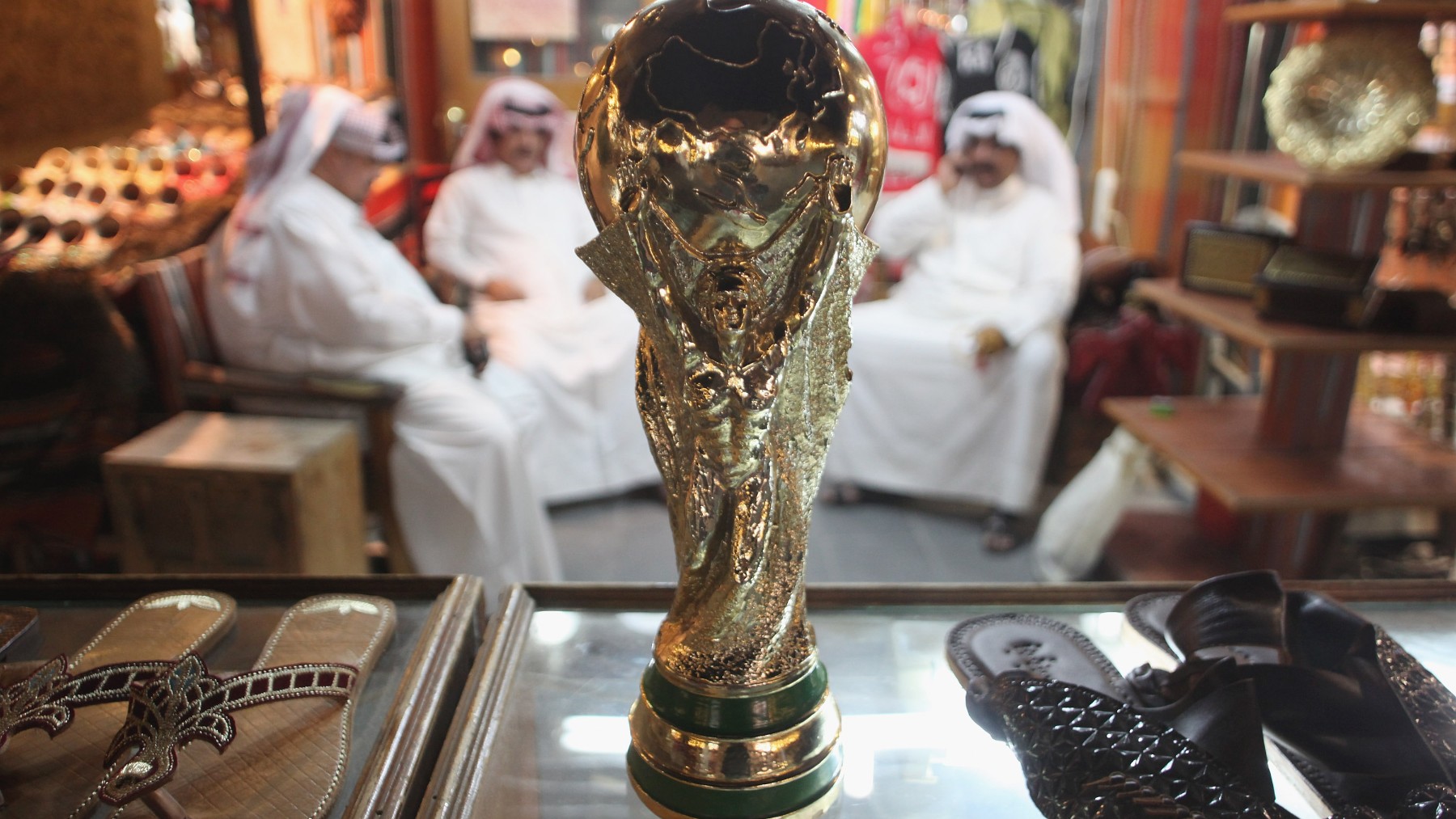 Mundial Qatar 2022: cómo es, cuánto pesa y cuánto cuesta el trofeo de la  Copa del Mundo