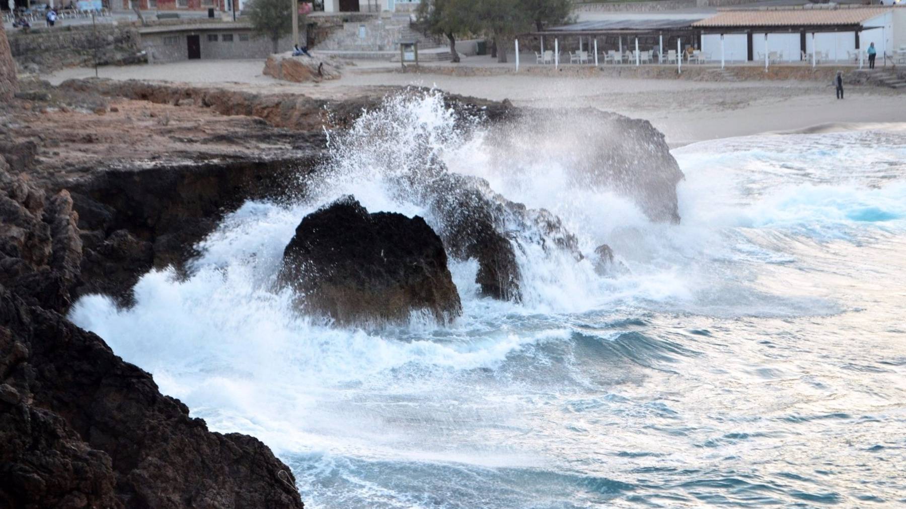 Imagen de archivo de un temporal en la costa de Mallorca. (Foto: Europa Press)