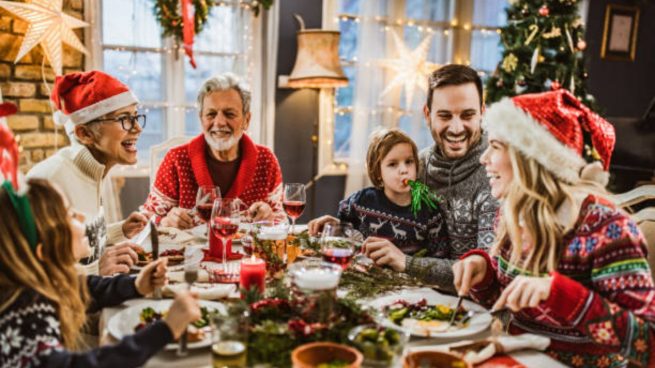 Tips para que los niños coman y se porten bien en la mesa de Nochebuena y  Navidad