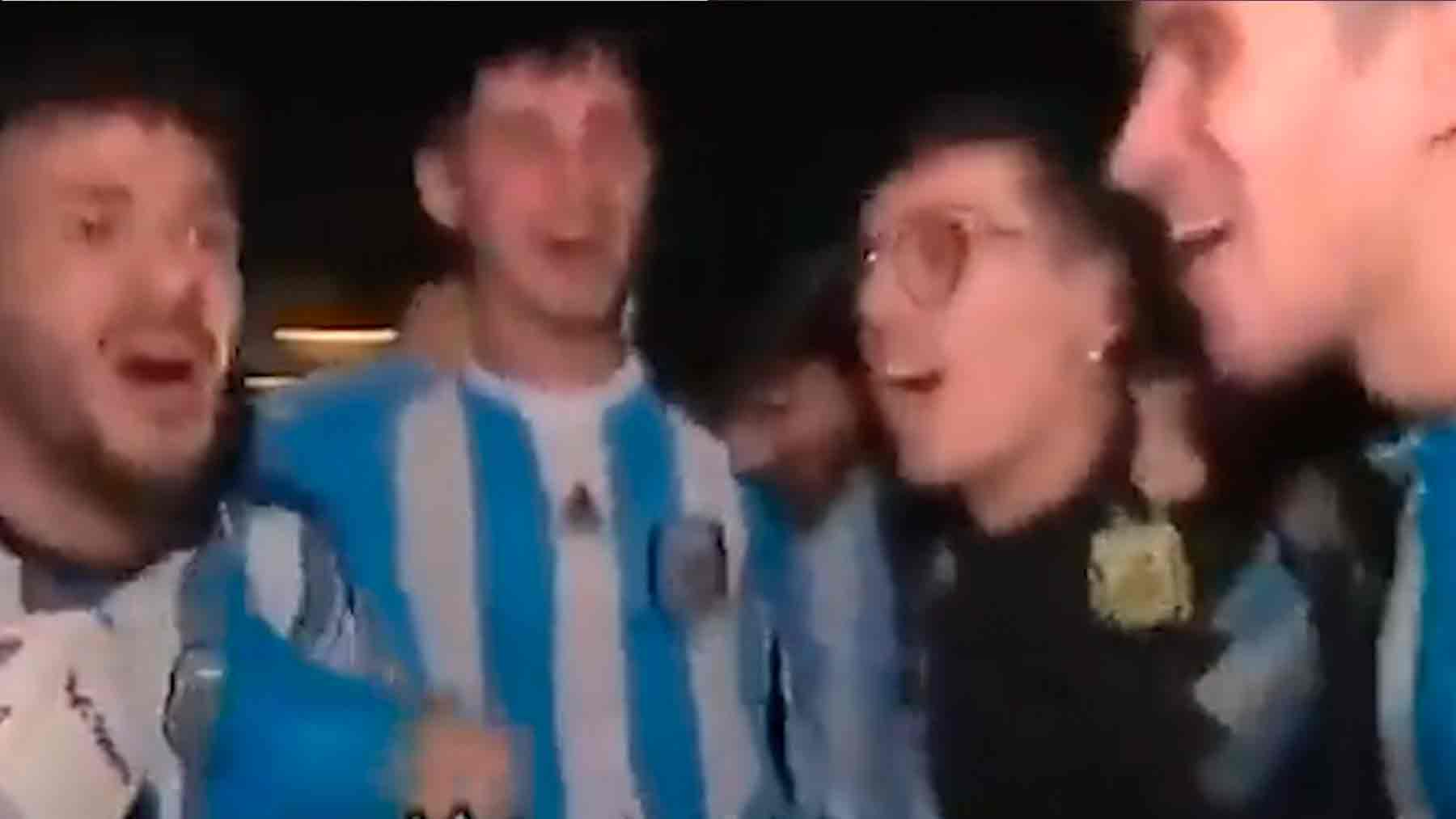 cántico homófobo de la afición de Argentina