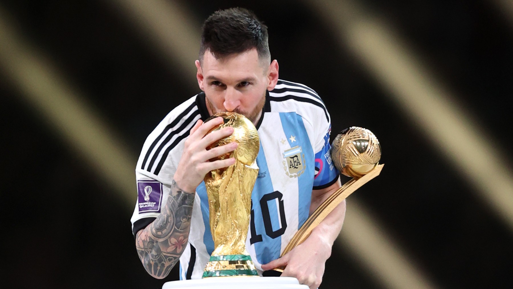 Messi gana el Balón de Oro del Mundial (Getty)