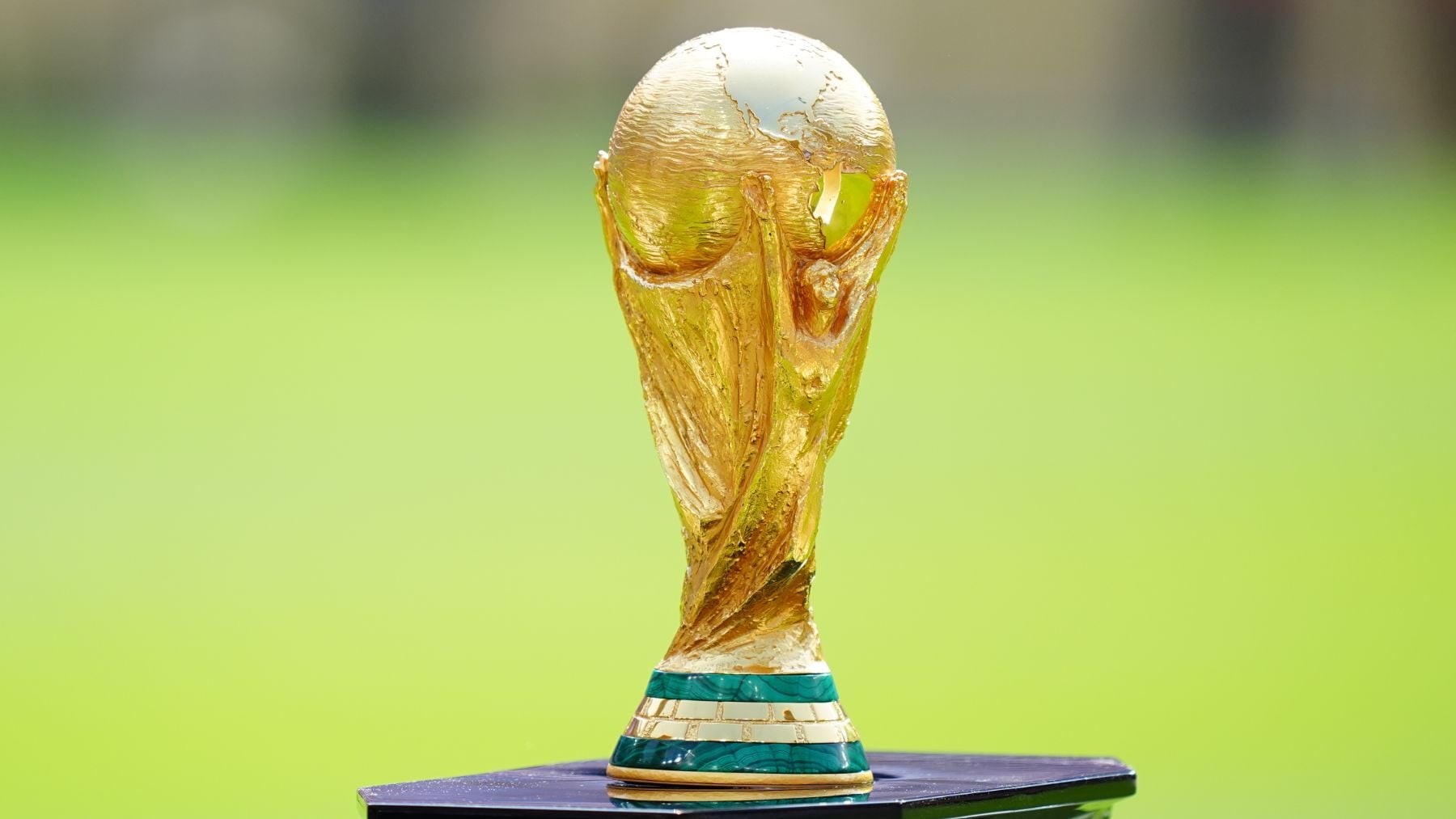 Cuánto pesa y mide el trofeo de la Copa del Mundo y otras curiosidades