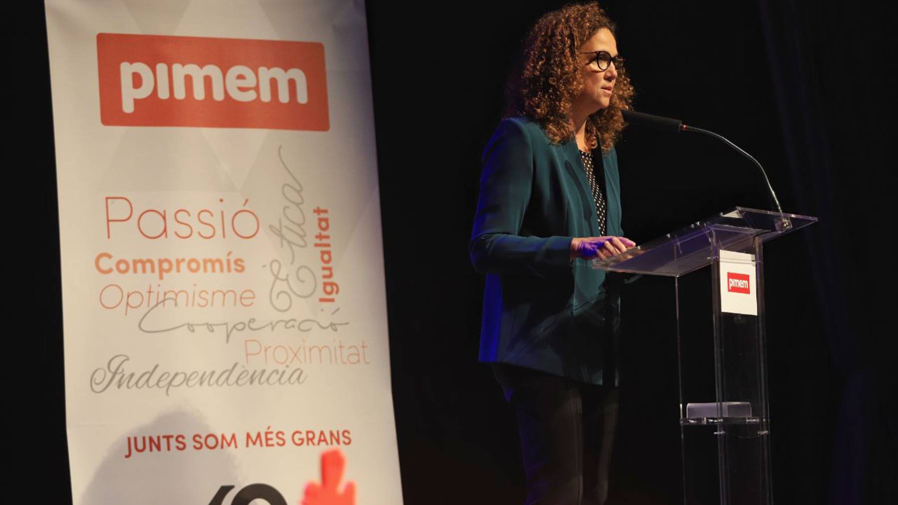 La presidenta del Consell de Mallorca, Cati Cladera, en un acto de Pimem.