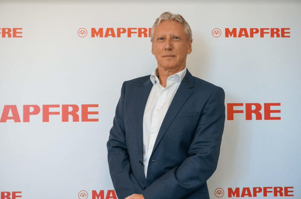 Javier Oliveros es el director comercial de Mapfre España.