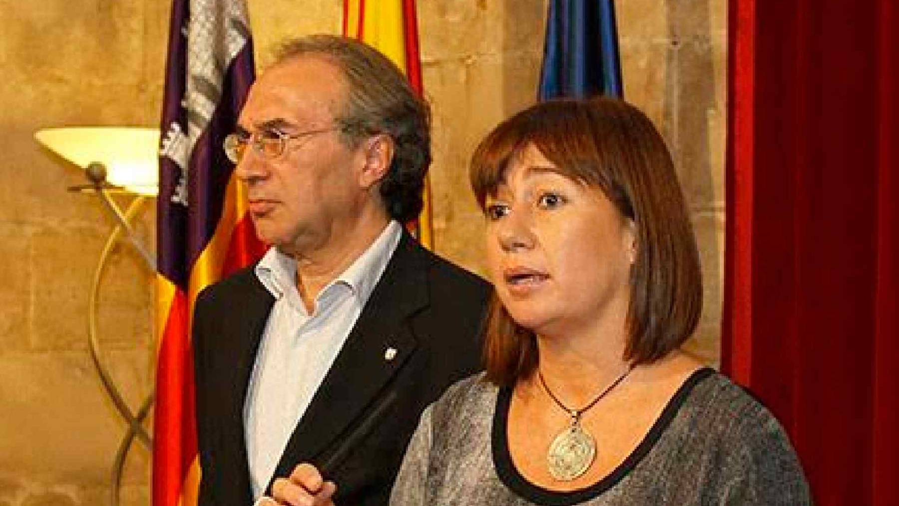 El conseller de Educación, Martí March, y la presidenta, Francina Armengol.