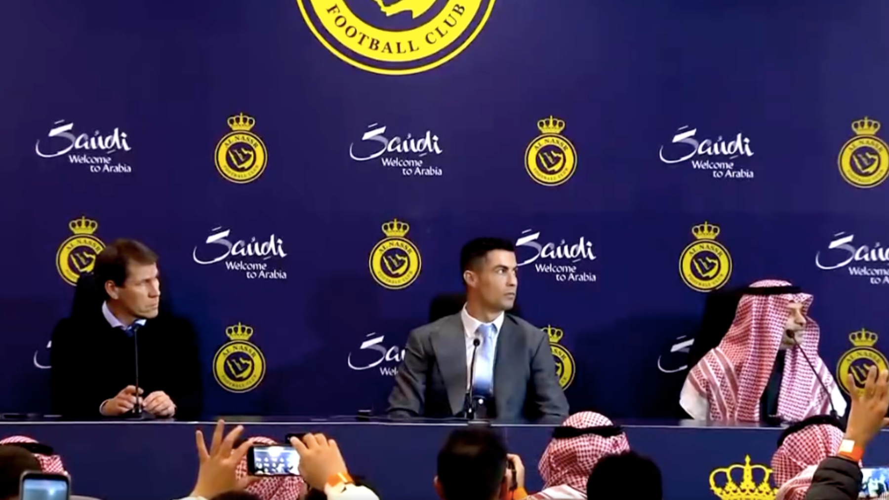 Cristiano Ronaldo, en su presentación con el Al Nassr. (@AlNassrFC)