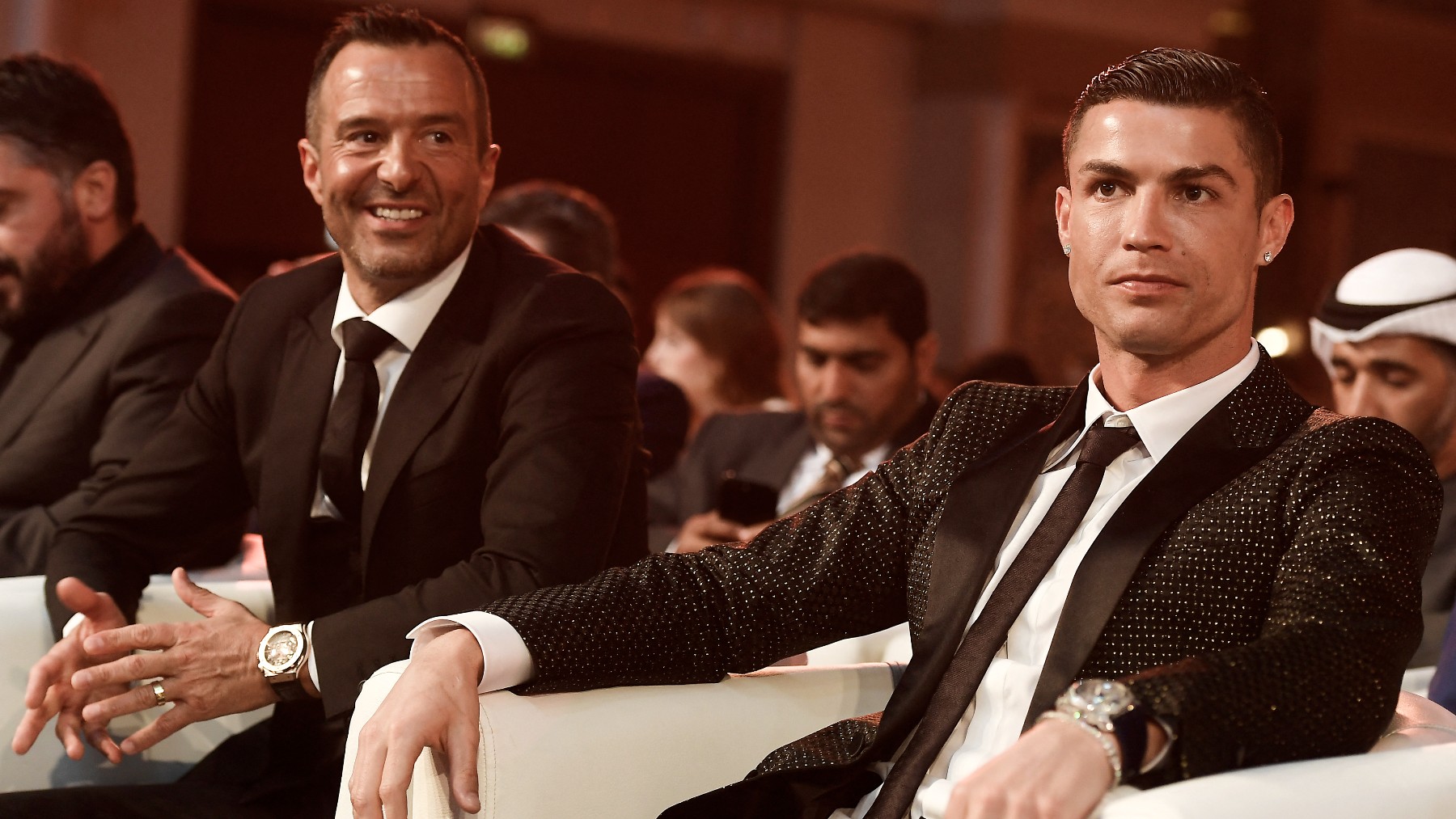 Ronaldo y Mendes. (AFP)