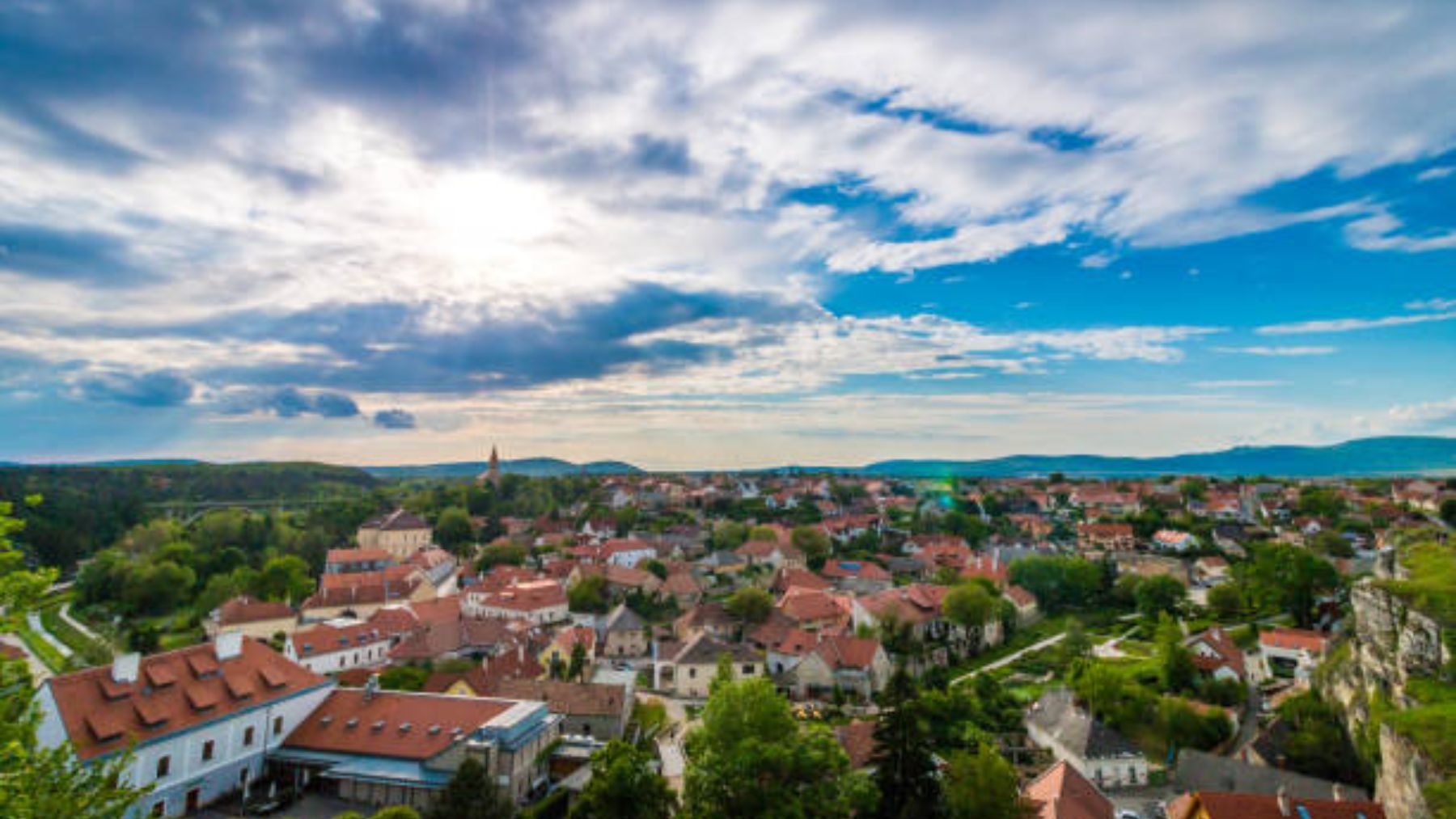 Descubre las capitales europeas de la cultura que visitar en 2023 como Veszprém
