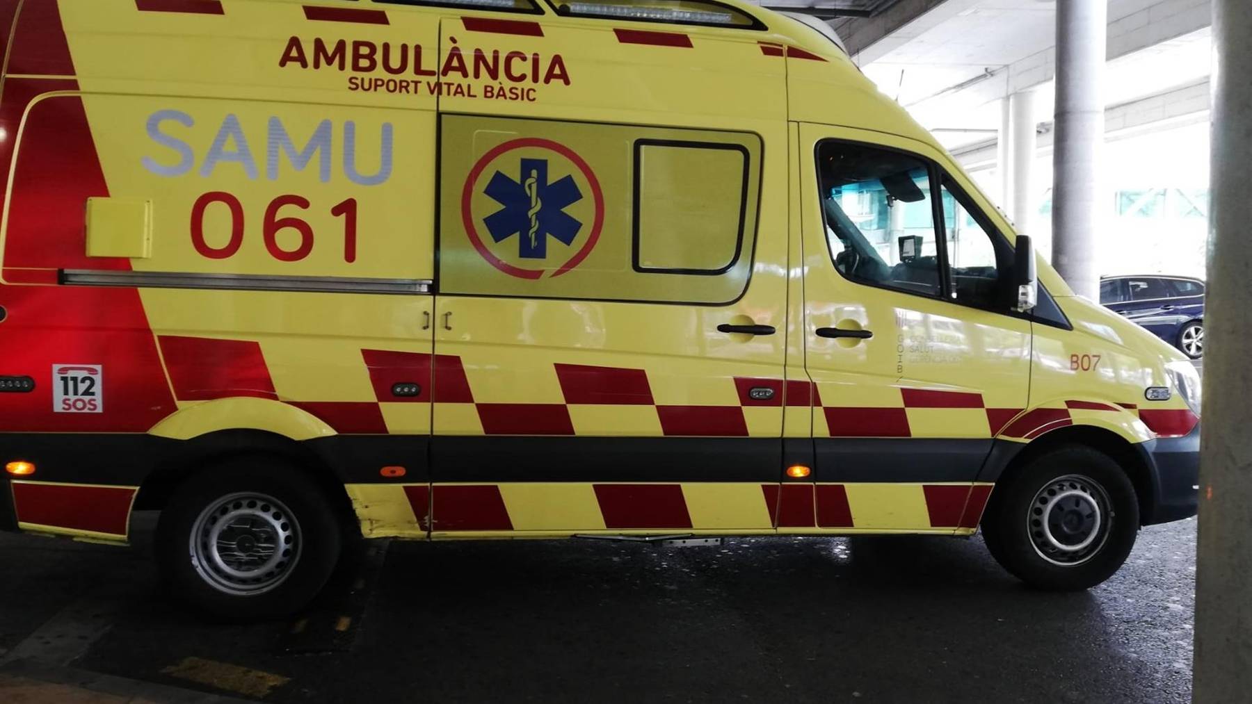 Un hombre de 49 años herido muy grave al caer de un andamio en una obra del Port de Pollença