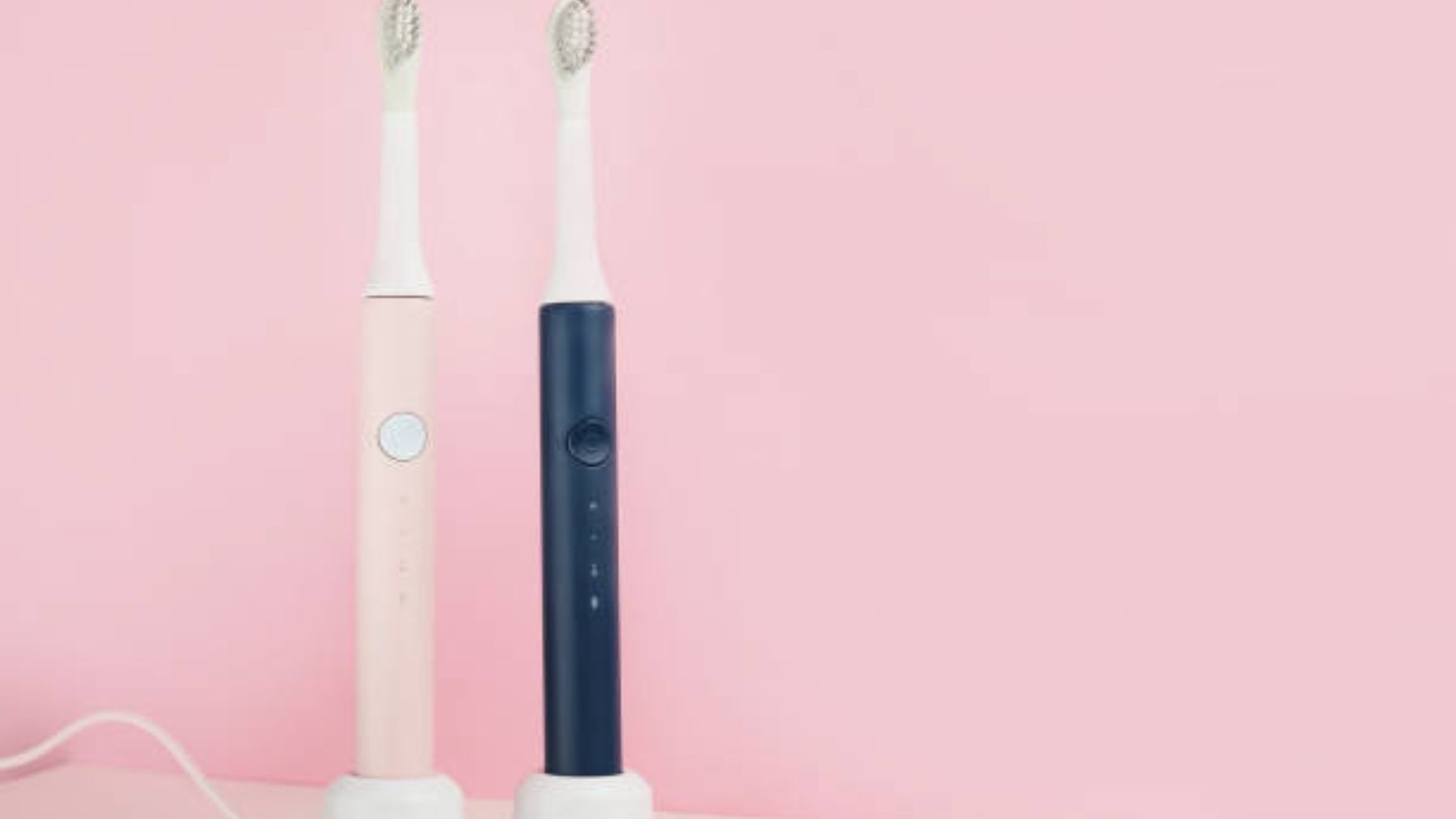 Descubre el modo de evitar la suciedad en la base de tu cepillo de dientes eléctrico
