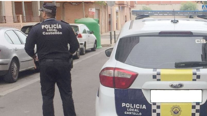 Un vehículo de la Policía Local de Castellón.