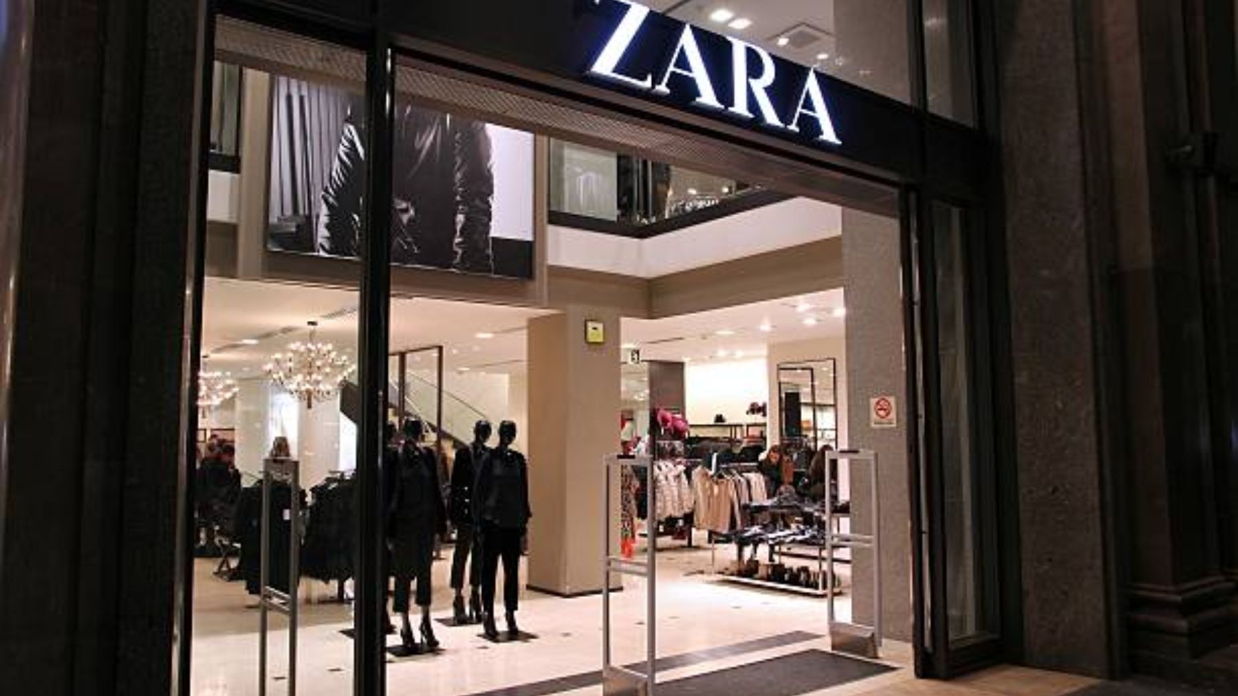 Zara tiene un truco viral para poder ahorrarte la cola en los probadores