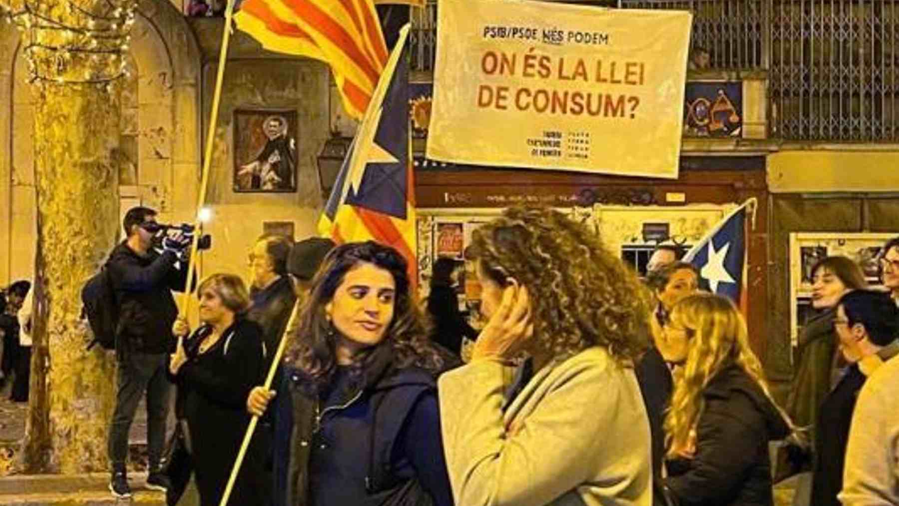 Una entidad catalanista regada por Ximo Puig recurrirá el topónimo Castellón recuperado por PP y Vox