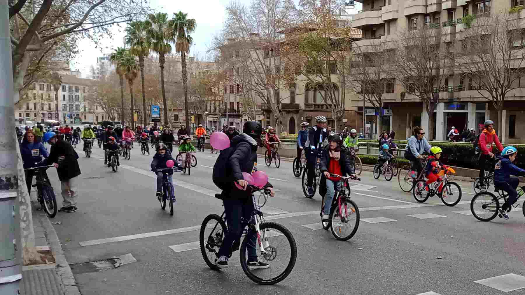 Participantes en la 42 edición de la Diada Ciclista de Sant Sebastià de Palma.
