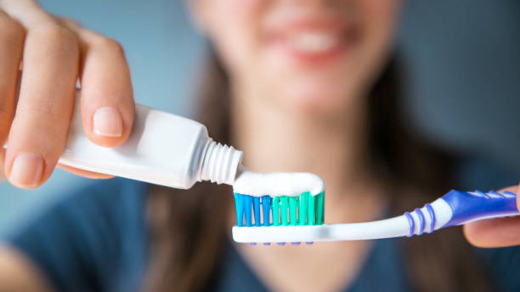 Descubre si la pasta de dientes caduca o no