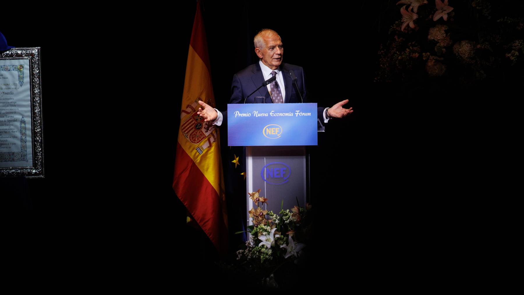 Josep Borrell, el viernes en el Teatro Real de Madrid. Alejandro Martínez Vélez / Europa Press