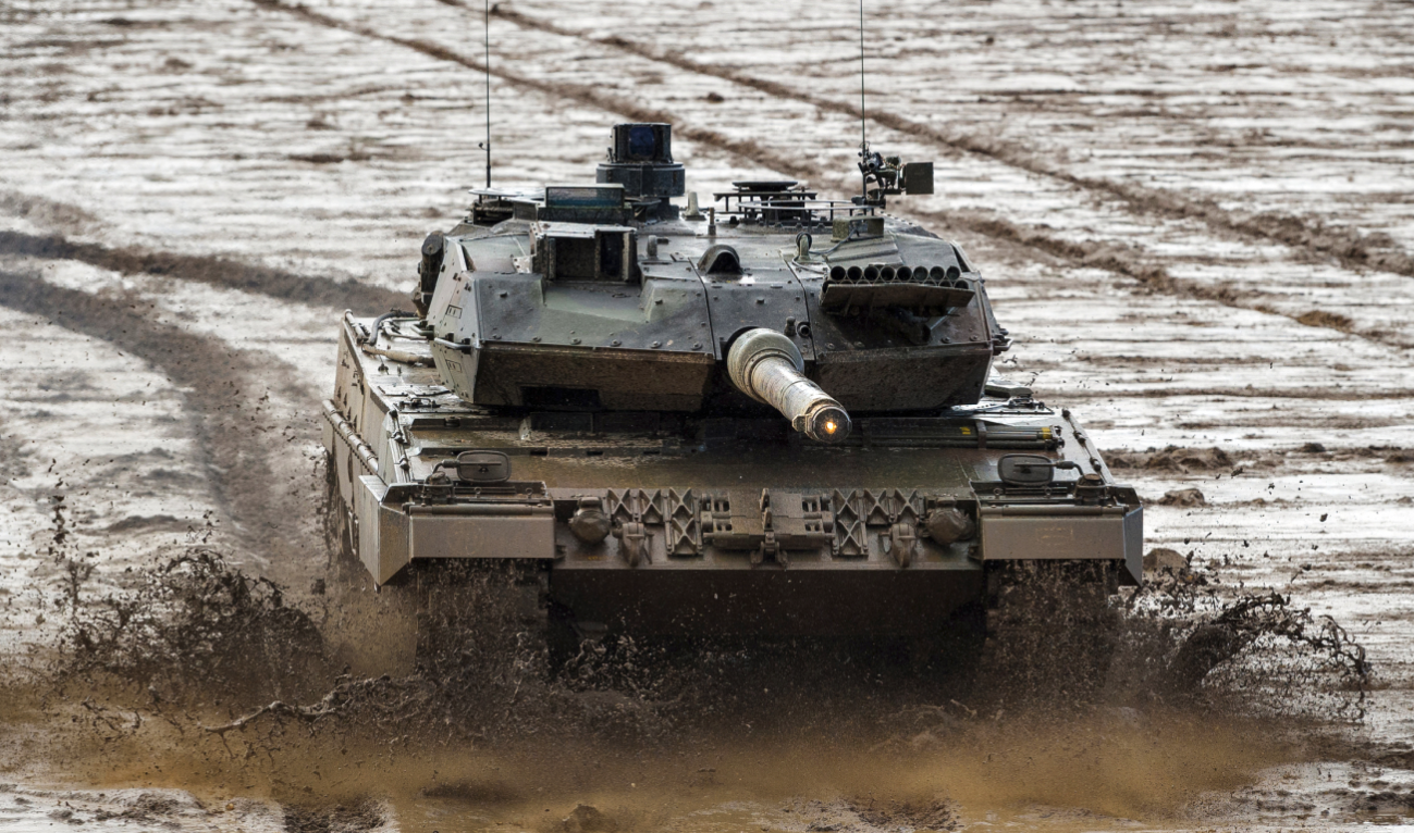 Un tanque de batalla principal Bundeswehr Leopard 2A6