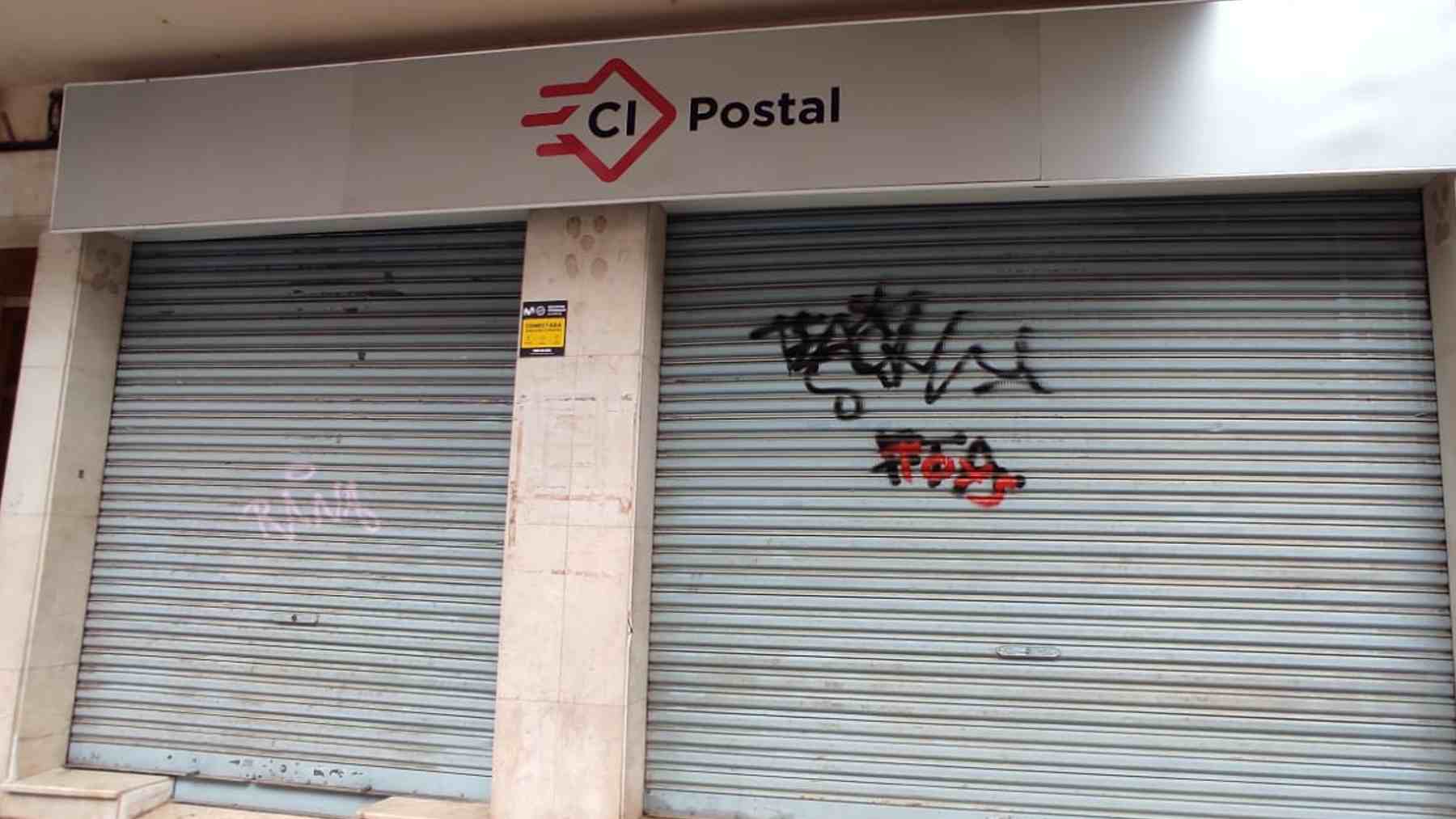 Oficina de la empresa concesionaria de las notificaciones de multas del Ayuntamiento de Palma, CI Postal.