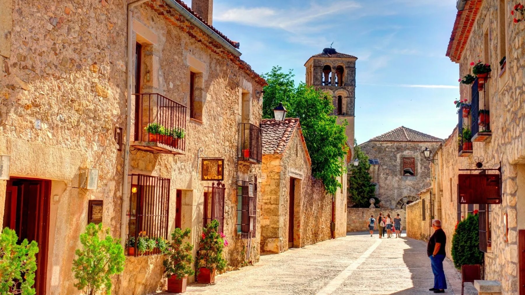 El pueblo medieval mejor conservado de España: perfecto para una escapada en 2023