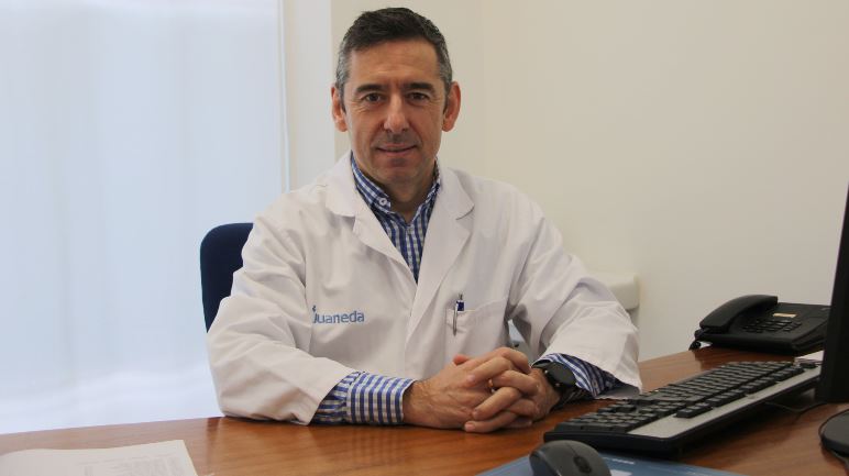 El Dr. Santiago Tofé, endocrinólogo de Juaneda Hospitales.