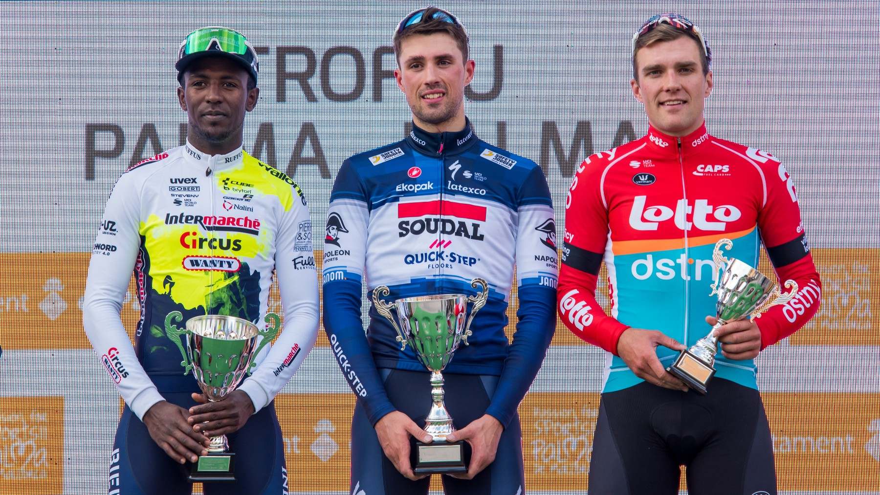 Ethan Vernon, tras ganar la quinta etapa de la Vuelta a Mallorca. (EFE)