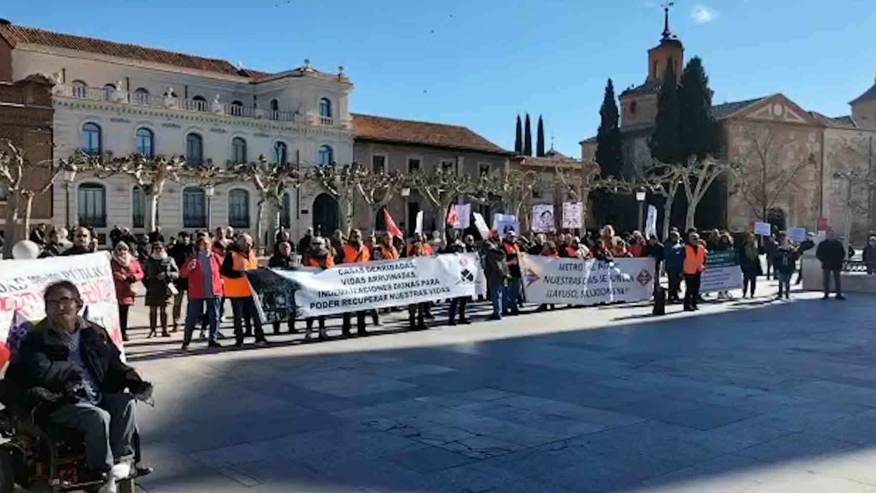 Manifestantes en Alcalá de Henares.