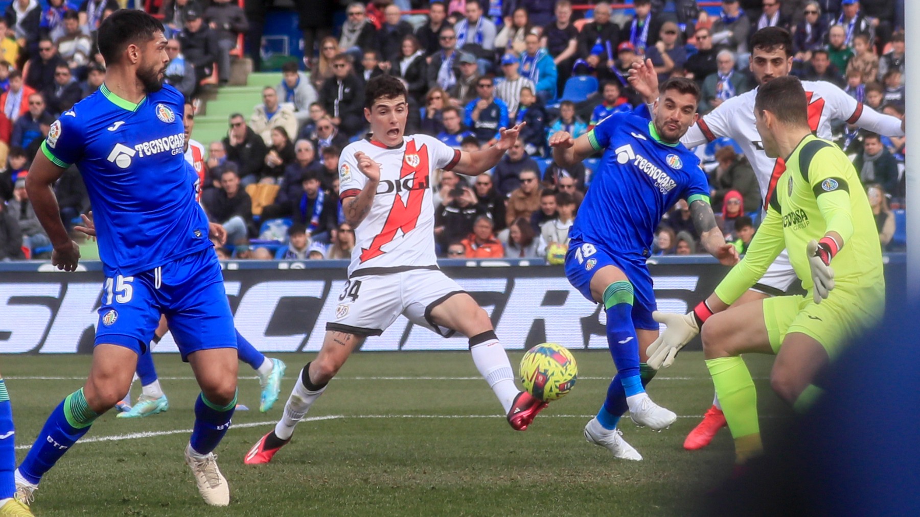 Imagen del Getafe-Rayo. (EFE)