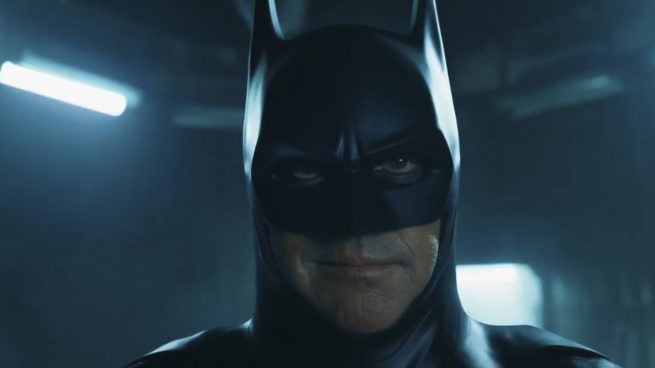 El nuevo tráiler de 'The Flash' muestra el regreso del Batman de Michael  Keaton