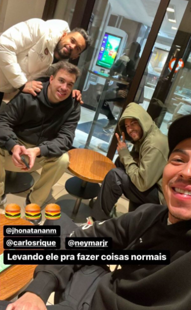 Neymar la vuelve a liar en París: McDonald’s y torneo de póker después de la derrota del PSG