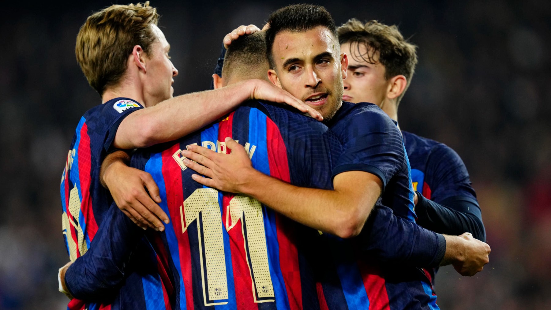Jugadores del Barcelona celebra un gol contra el Cádiz. (AFP)
