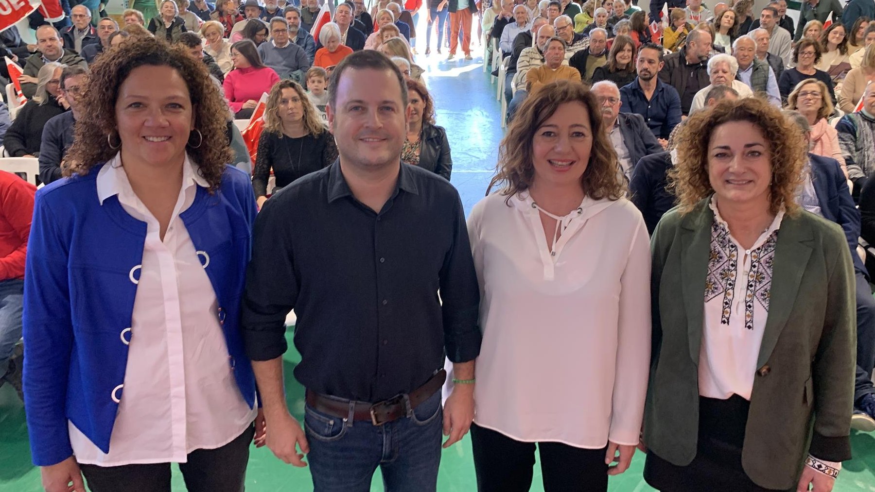 Francina Armengol y Catalina Cladera junto a Miquel Cabot en el acto celebrado este sábado en Pla de Na Tesa.