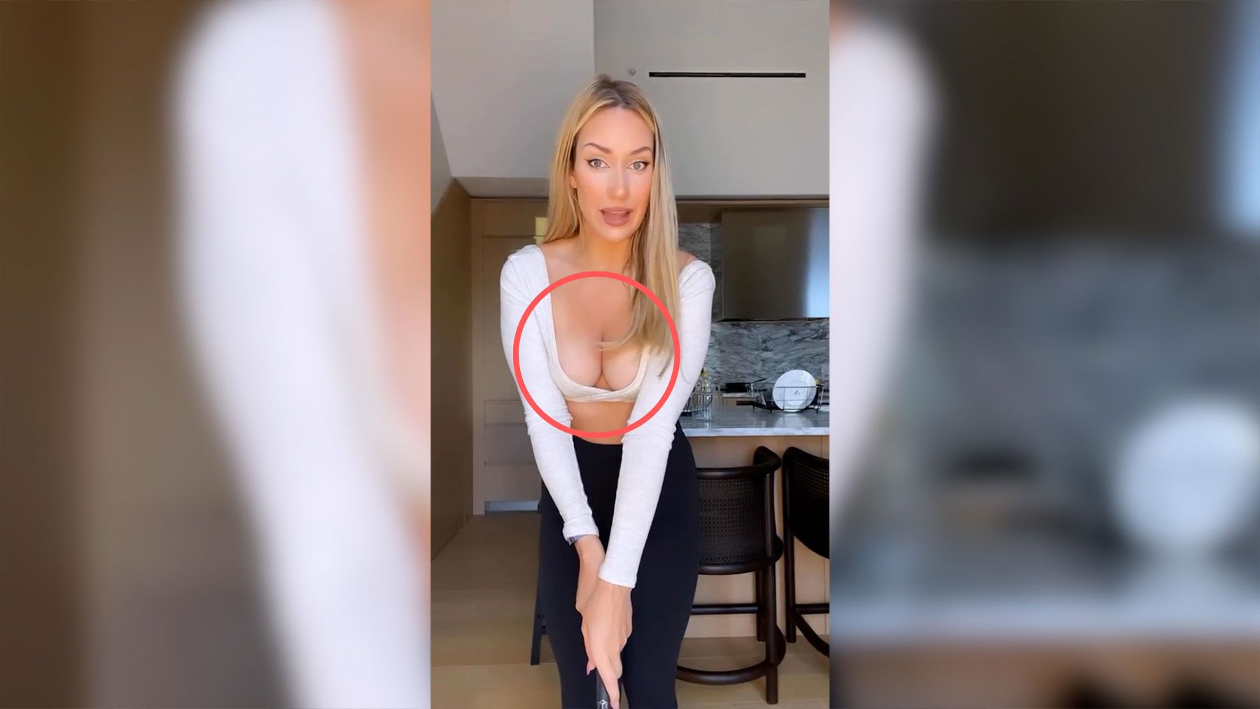 El descuido viral de Paige Spiranac enseñando a coger un palo de golf