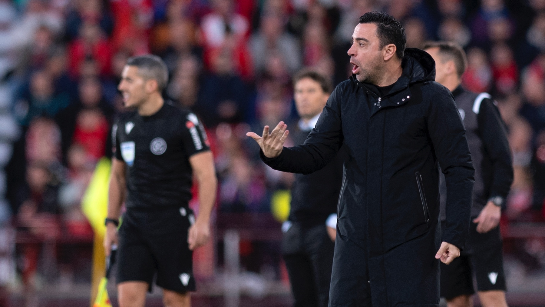 Xavi Hernández, durante el Almería – Barcelona. (AFP)