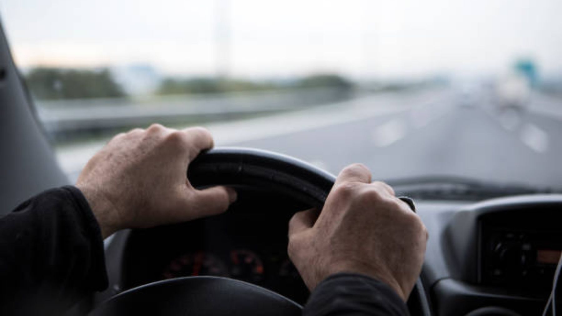 La DGT utiliza furgonetas con cámaras y radares